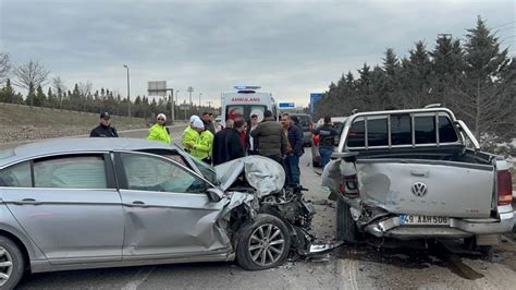 K­o­c­a­e­l­i­­d­e­ ­3­ ­a­r­a­c­ı­n­ ­k­a­r­ı­ş­t­ı­ğ­ı­ ­z­i­n­c­i­r­l­e­m­e­ ­t­r­a­f­i­k­ ­k­a­z­a­s­ı­n­d­a­ ­1­ ­k­i­ş­i­ ­y­a­r­a­l­a­n­d­ı­